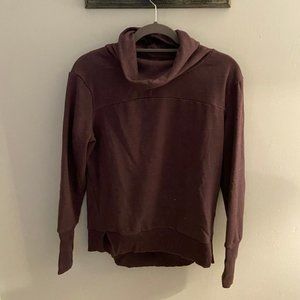 APANA Purple Sweatshirt (M)